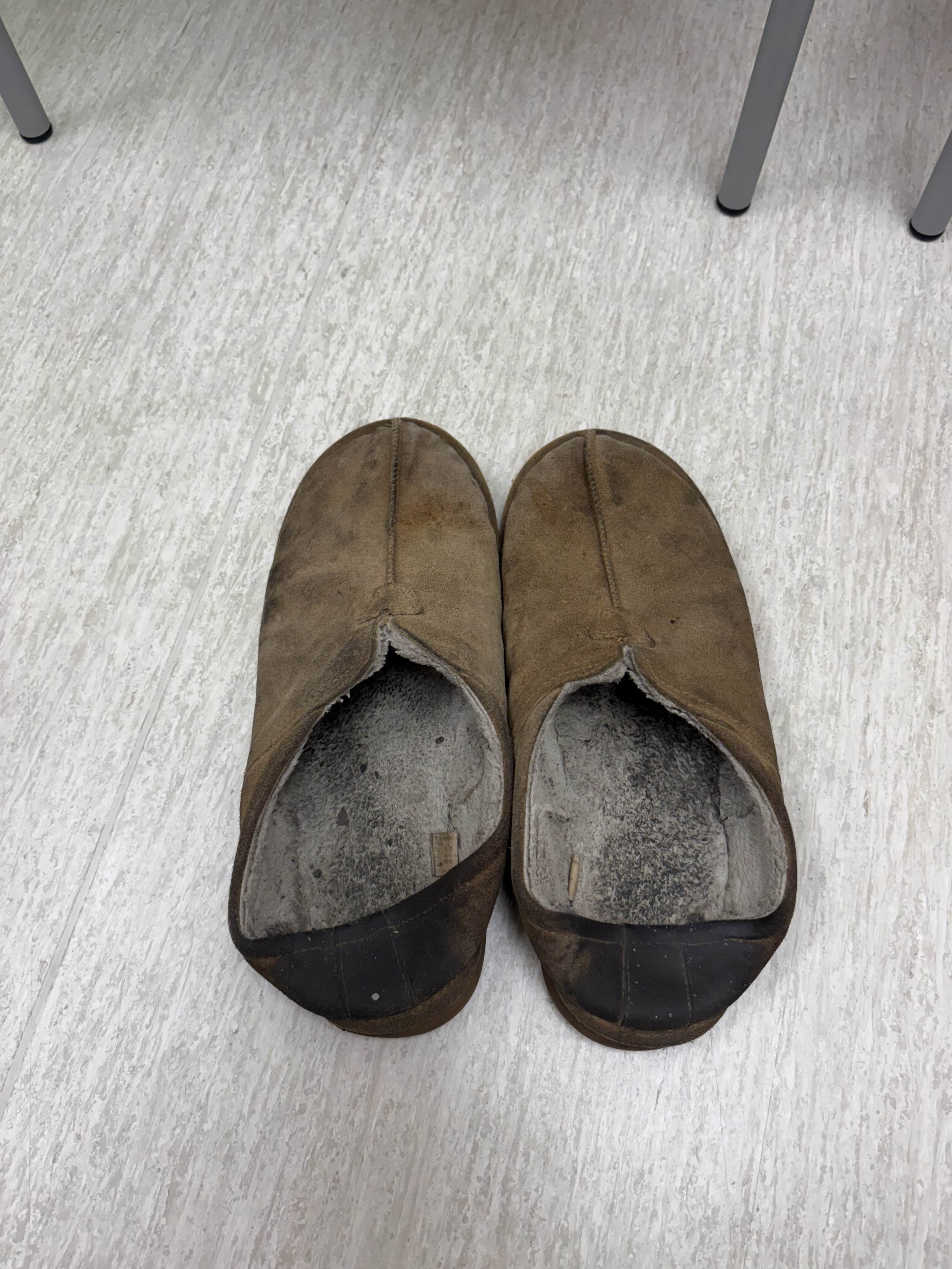 worn-down shoe